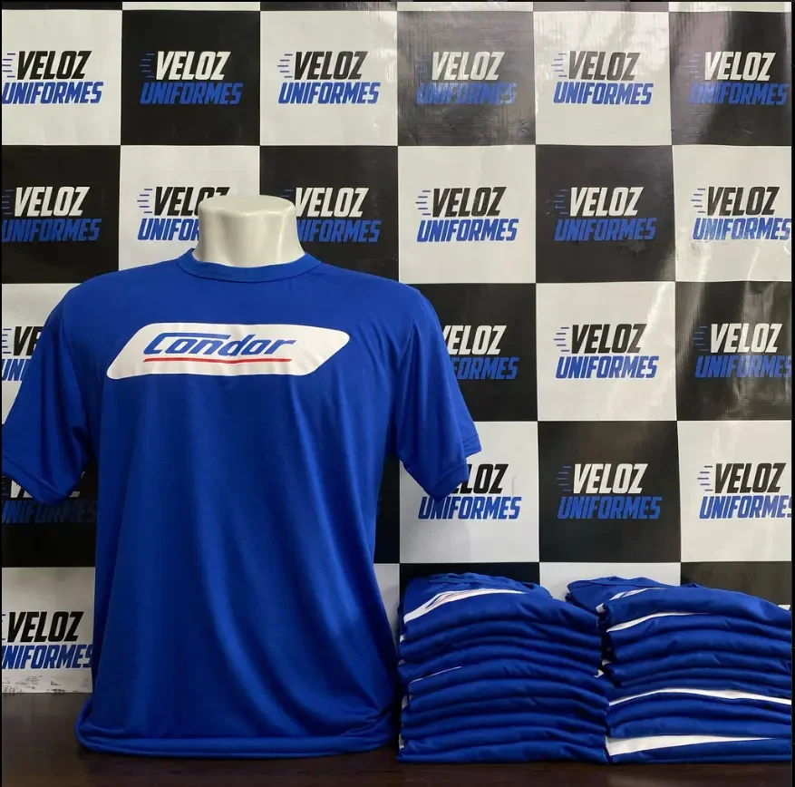 Uniforme personalizado entregue pela Veloz Uniformes